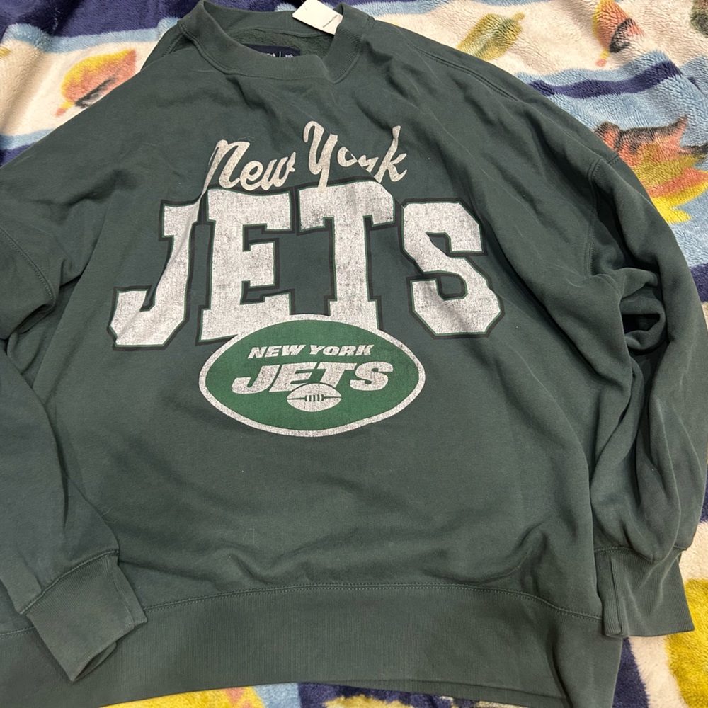 Abercrombie & Fitch Women’s Green Jets Sweatshirt